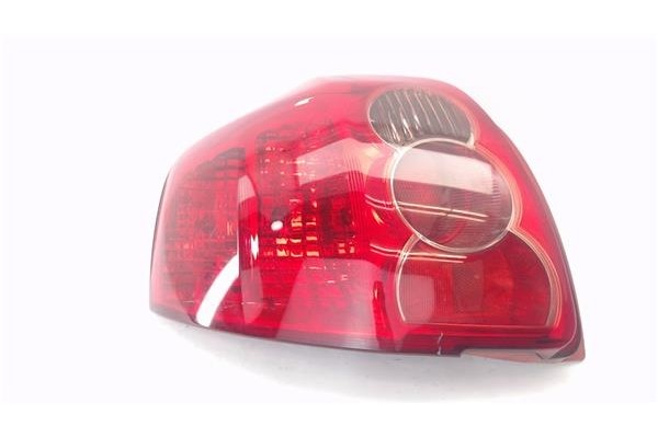 Recambio de piloto trasero izquierdo para toyota auris (e15) 2.0 d-4d referencia OEM IAM   