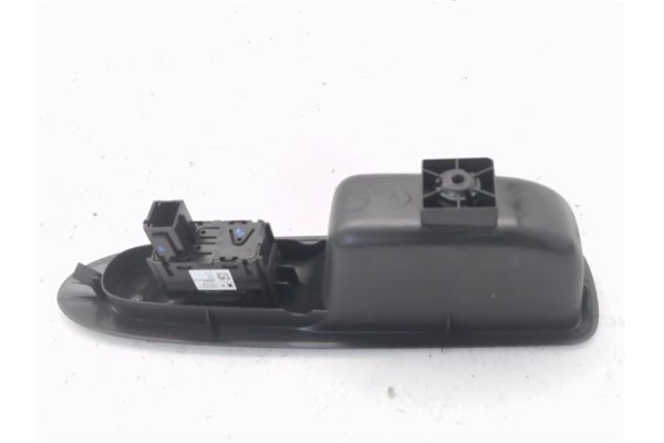 Recambio de mando elevalunas trasero derecho para citroen c4 berlina 1.6 attraction referencia OEM IAM 9670298277 96657926XT 