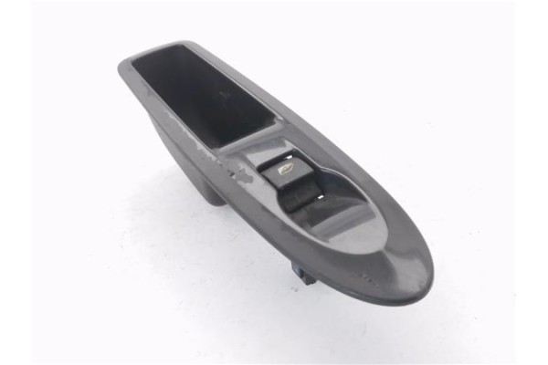 Recambio de mando elevalunas trasero izquierdo para citroen c4 berlina 1.6 attraction referencia OEM IAM 9670298277 96657926XT 