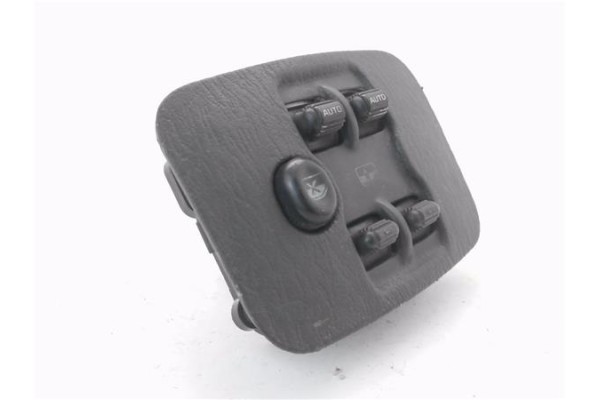 Recambio de mando elevalunas delantero izquierdo para jeep cherokee (kj) 2.5 crd básico referencia OEM IAM P5GP27XDVAH 56010677A