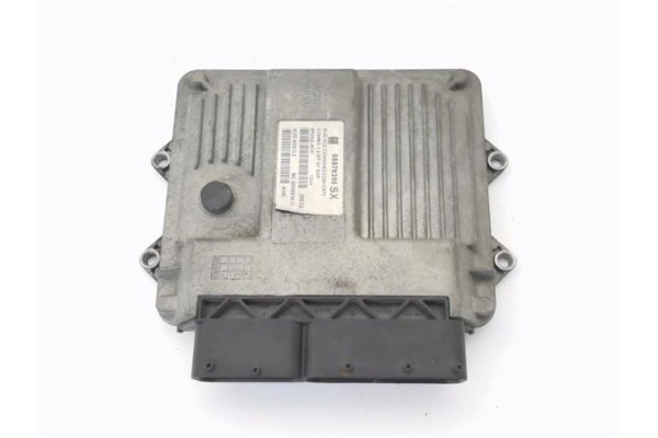 Recambio de centralita para opel combo (corsa c) 1.3 cdti 16v referencia OEM IAM 55578395SX MJD602C3 