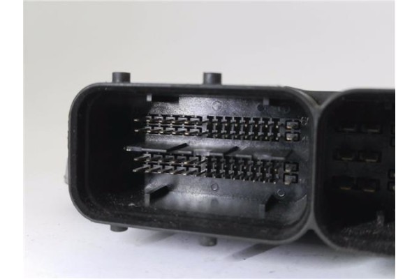 Recambio de centralita para opel combo (corsa c) 1.3 cdti 16v referencia OEM IAM 55578395SX MJD602C3 