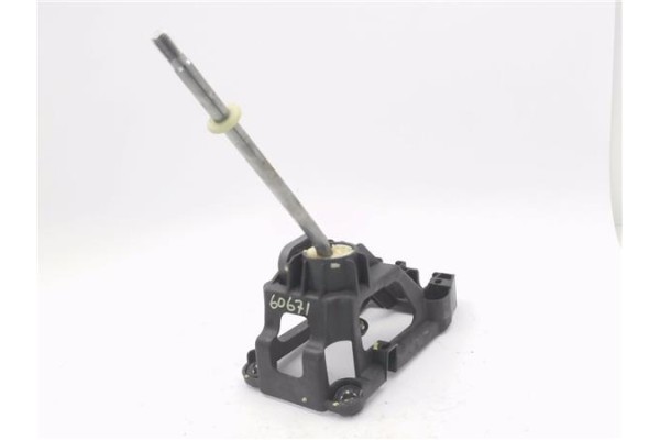 Recambio de palanca de cambio para citroen c1 1.0 city edition referencia OEM IAM 335300H030  