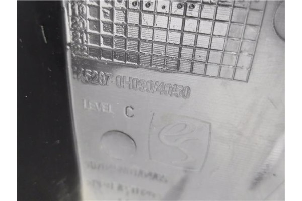 Recambio de embellecedor columna direccion para citroen c1 1.0 city edition referencia OEM IAM 452870H0304050  