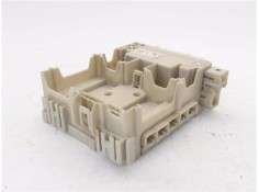 CAJA FUSIBLES/RELE 827300H030A 