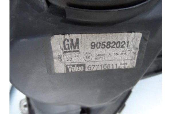 Recambio de faro delantero izquierdo para opel zafira a 2.0 dti 16v referencia OEM IAM 90582021 67716811 