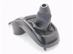 Recambio de embellecedor palanca cambio para citroen c1 1.0 city edition referencia OEM IAM 588040H020  