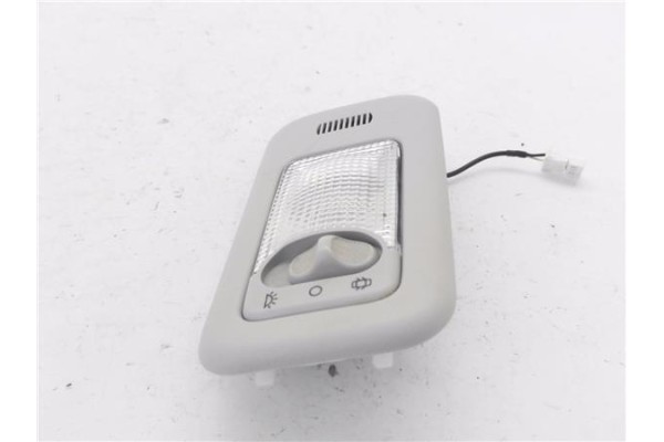 Recambio de luz delantero central techo para citroen c1 1.0 city edition referencia OEM IAM 633230H020  