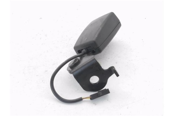 Recambio de anclaje cinturon trasero izquierdo para volkswagen up! (121) 1.0 black up! referencia OEM IAM 1S0857739A  