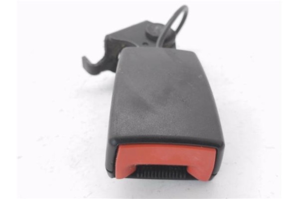 Recambio de anclaje cinturon trasero izquierdo para volkswagen up! (121) 1.0 black up! referencia OEM IAM 1S0857739A  
