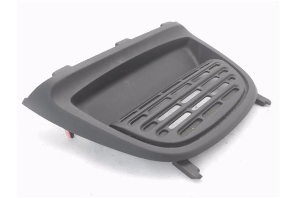 Recambio de rejilla entrada de aire para citroen c1 1.0 city edition referencia OEM IAM 554040H010 1389214X 