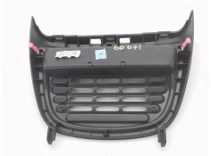 Recambio de rejilla entrada de aire para citroen c1 1.0 city edition referencia OEM IAM 554040H010 1389214X 