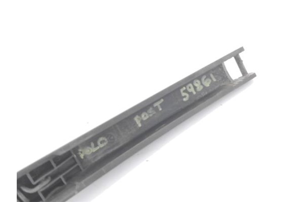 Recambio de brazo limpiaparabrisas trasero para volkswagen polo iv (9n1) 1.2 12v referencia OEM IAM 6Q6955707C  