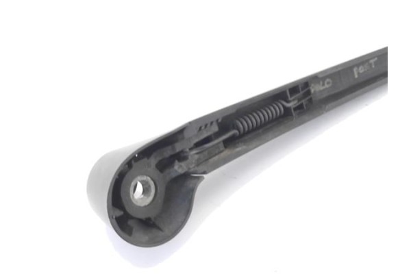 Recambio de brazo limpiaparabrisas trasero para volkswagen polo iv (9n1) 1.2 12v referencia OEM IAM 6Q6955707C  