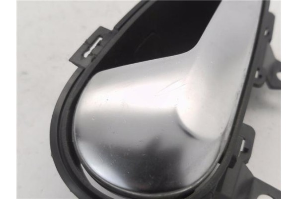 Recambio de manilla int. puerta delantero izquierda para volkswagen up! (121) 1.0 black up! referencia OEM IAM 1S0837113  