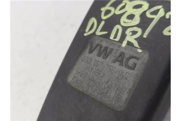 Recambio de anclaje cinturon delantero derecho para volkswagen up! (121) 1.0 black up! referencia OEM IAM 1S0857756Q  