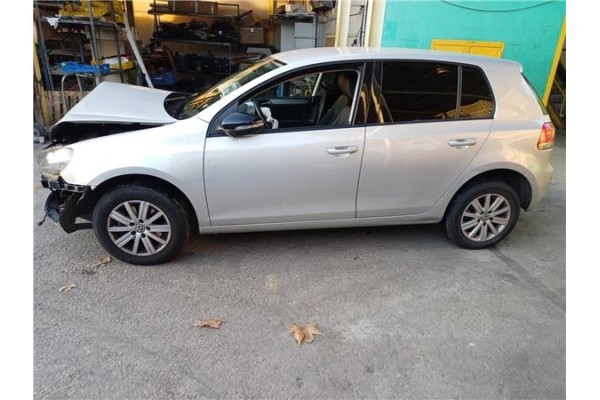 volkswagen golf vi (5k1) del año 2009