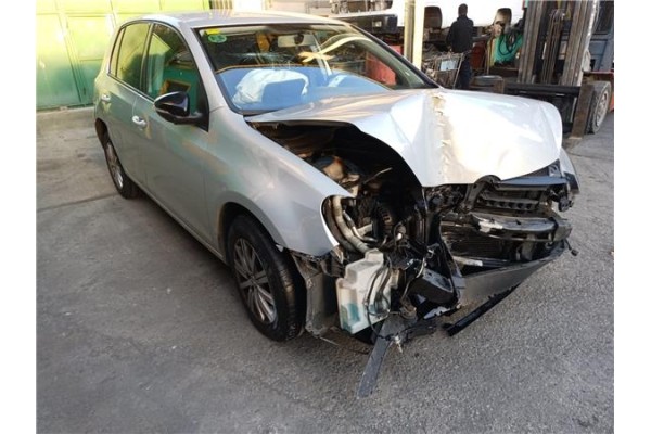 volkswagen golf vi (5k1) del año 2009