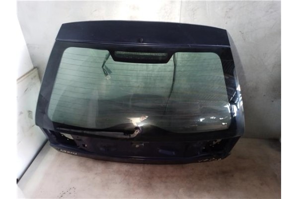 Recambio de porton trasero para volvo v40 familiar 1.9 di referencia OEM IAM 30844361  