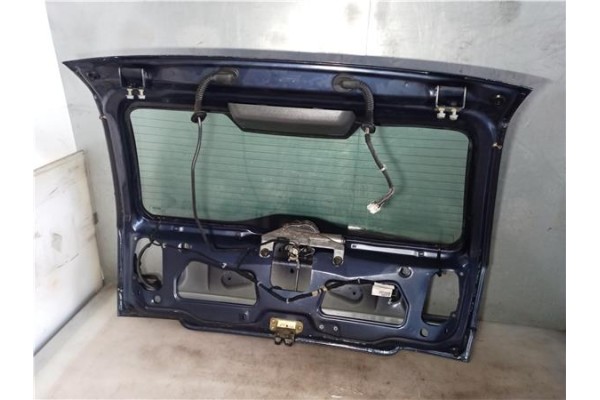 Recambio de porton trasero para volvo v40 familiar 1.9 di referencia OEM IAM 30844361  