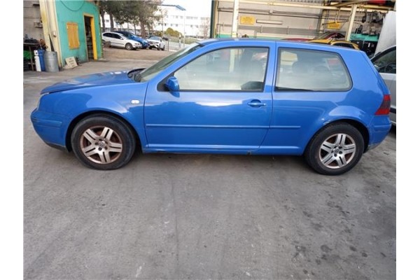 volkswagen golf iv berlina (1j1) del año 2001