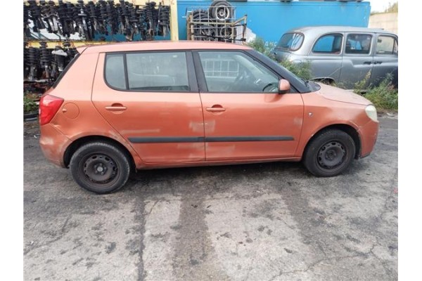 skoda fabia (5j2) del año 2008