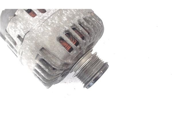 Recambio de alternador para seat altea (5p1) 1.9 tdi referencia OEM IAM 06F903023F  