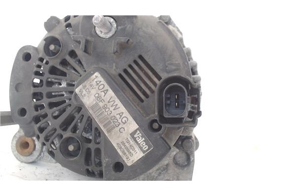 Recambio de alternador para seat altea (5p1) 1.9 tdi referencia OEM IAM 06F903023F  