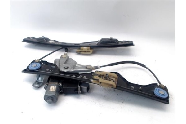 Recambio de mecanismo elevalunas delantero izquierdo para opel astra j 1.6 referencia OEM IAM 13313568 13350758 