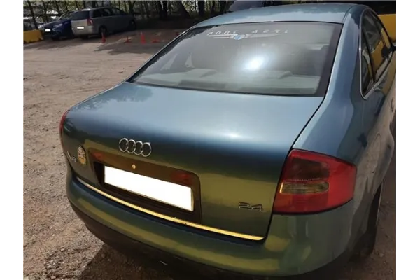 audi a6 berlina (4b2) del año 1997