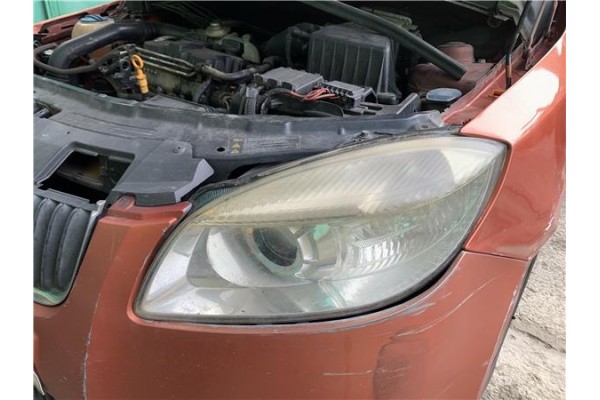 Recambio de faro delantero izquierdo para skoda fabia (5j2) 1.4 tdi referencia OEM IAM   