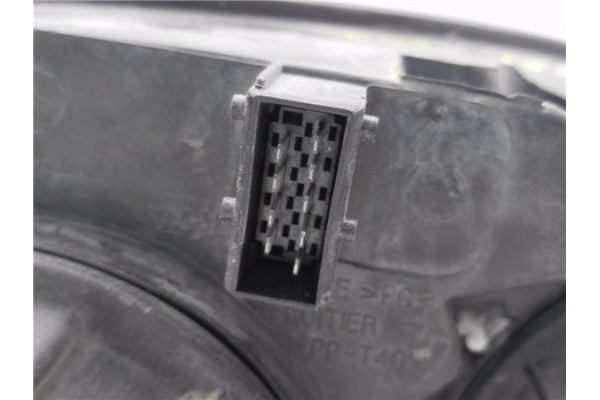 Recambio de faro delantero izquierdo para peugeot 307 break / sw (s1) 2.0 hdi 110 referencia OEM IAM 9641615780 89309071 