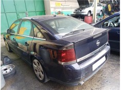 opel vectra c berlina del año 2004