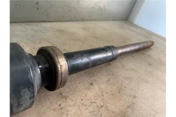 Recambio de palier delantero derecho para volvo xc90 d5 referencia OEM IAM P30783106  