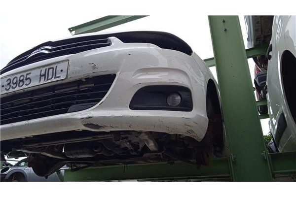 Recambio de paragolpes delantero para citroen c4 berlina 1.6 attraction referencia OEM IAM   