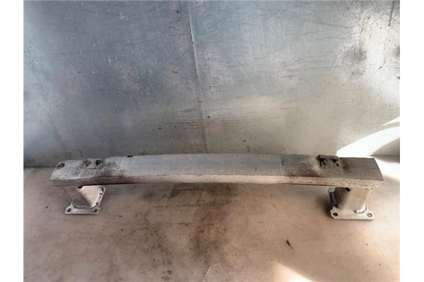 Recambio de refuerzo paragolpes para citroen c3 picasso 1.6 exclusive referencia OEM IAM 742246  