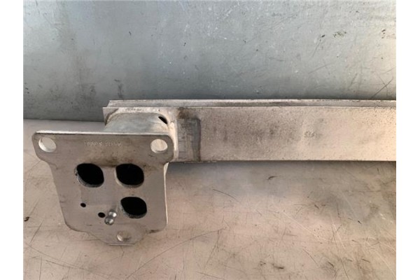 Recambio de refuerzo paragolpes para citroen c3 picasso 1.6 exclusive referencia OEM IAM 742246  