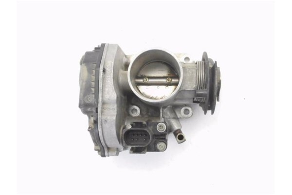Recambio de caja mariposa aire para volkswagen golf iii (1h1) 1.4 referencia OEM IAM 030136064D  