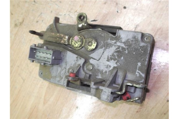 Recambio de cierre electromagnetico delantero izquierdo para peugeot 806 2.1 td 12v referencia OEM IAM 9135H9  