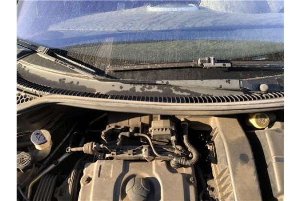 Recambio de brazo limpiaparabrisas delantero derecho para peugeot 207 1.4 referencia OEM IAM 6429AN  