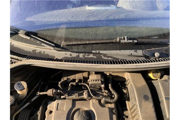 Recambio de brazo limpiaparabrisas delantero derecho para peugeot 207 1.4 referencia OEM IAM 6429AN  