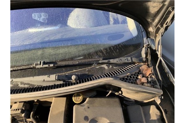 Recambio de brazo limpiaparabrisas delantero izquierdo para peugeot 207 1.4 referencia OEM IAM 6429AL  