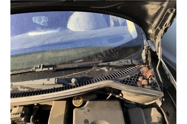 Recambio de brazo limpiaparabrisas delantero izquierdo para peugeot 207 1.4 referencia OEM IAM 6429AL  