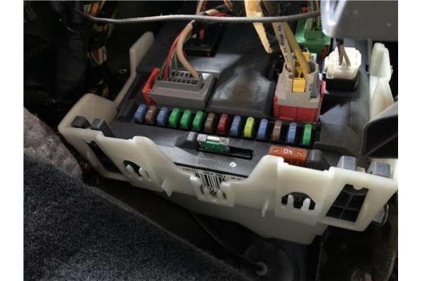 Recambio de bsi para peugeot 207 1.4 referencia OEM IAM 22661F01 H050F063 