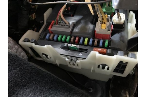 Recambio de bsi para peugeot 207 1.4 referencia OEM IAM 22661F01 H050F063 