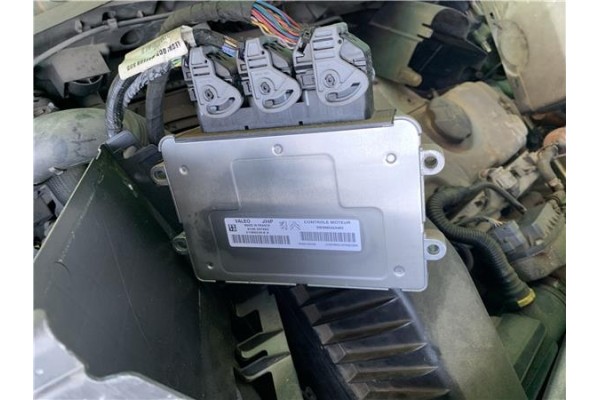 Recambio de centralita para peugeot 207 1.4 referencia OEM IAM 215865398A SW9665424480 