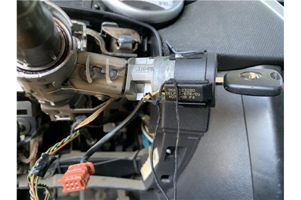 Recambio de clausor para peugeot 207 1.4 referencia OEM IAM 9663123280 07109F 