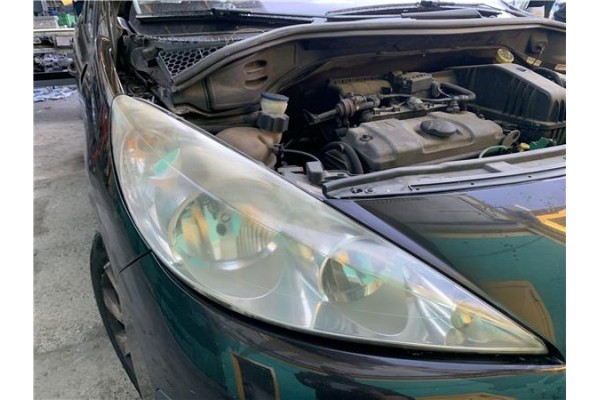 Recambio de faro delantero dcho para peugeot 207 1.4 referencia OEM IAM 964998618011 89903631 