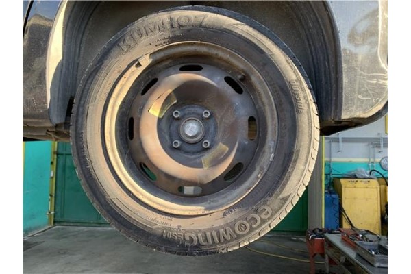 Recambio de llanta para peugeot 207 1.4 referencia OEM IAM 2150750 5401P4 