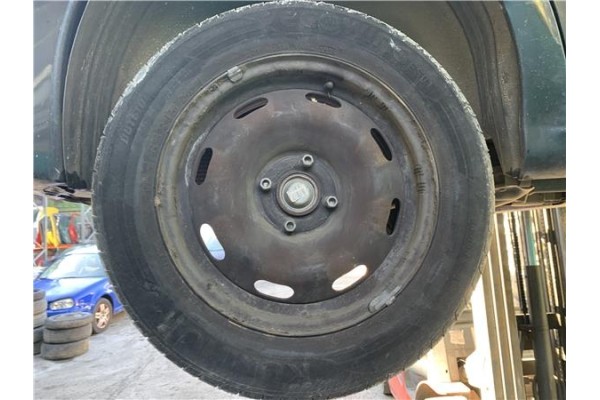 Recambio de llanta para peugeot 207 1.4 referencia OEM IAM 5401P4  
